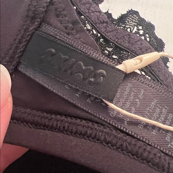 🖤NWT Skims Fits Everybody Lace Bralette Black Onyx Size LARGE - Picture 9 of 11